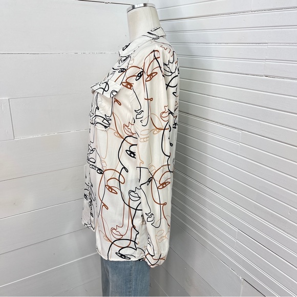 milk & honey Abstract Face Print Rayon Blouse - Picture 5 of 11